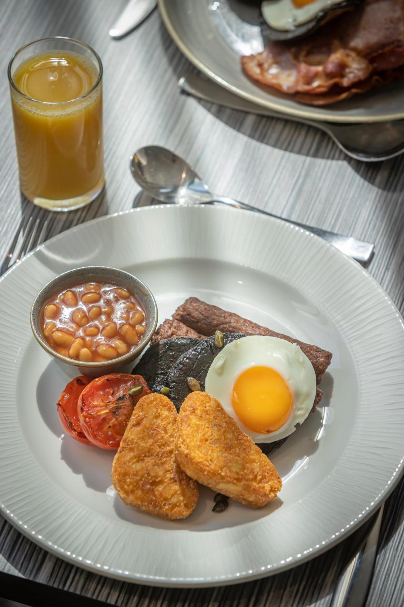 Maldron Hotel Brighton City Centre Bagian luar foto